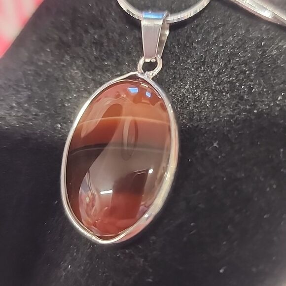 Carnealian Agate on a 24" Diamond Cut Snake 925 Sterling silver Necklace NWT - Picture 2 of 7